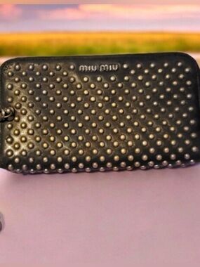 MIU MIU Nappa Lambskin Leather Stud Wallet Zip Around Nero Black Clutch Wristlet